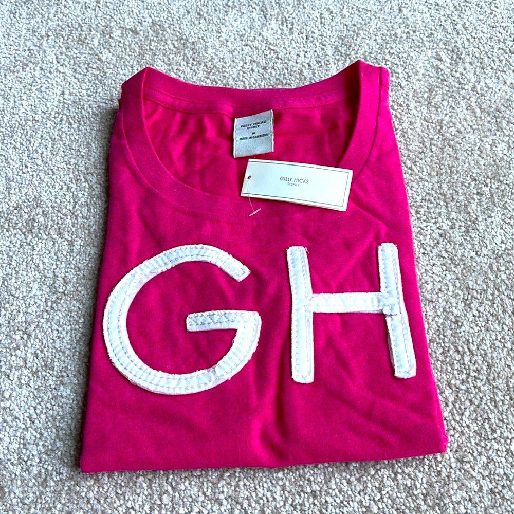 Brand new pink Gilly Hicks Tee